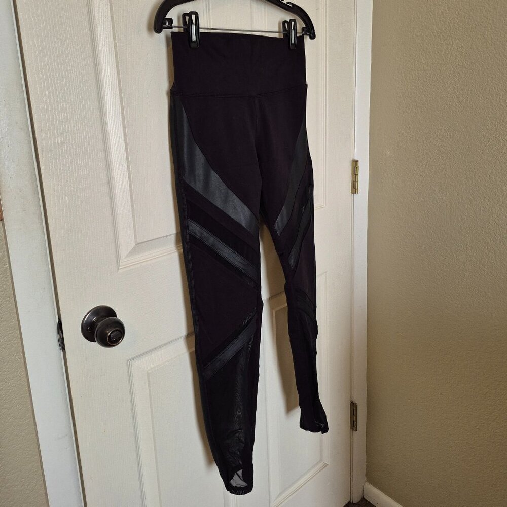ALO Yoga Leggings